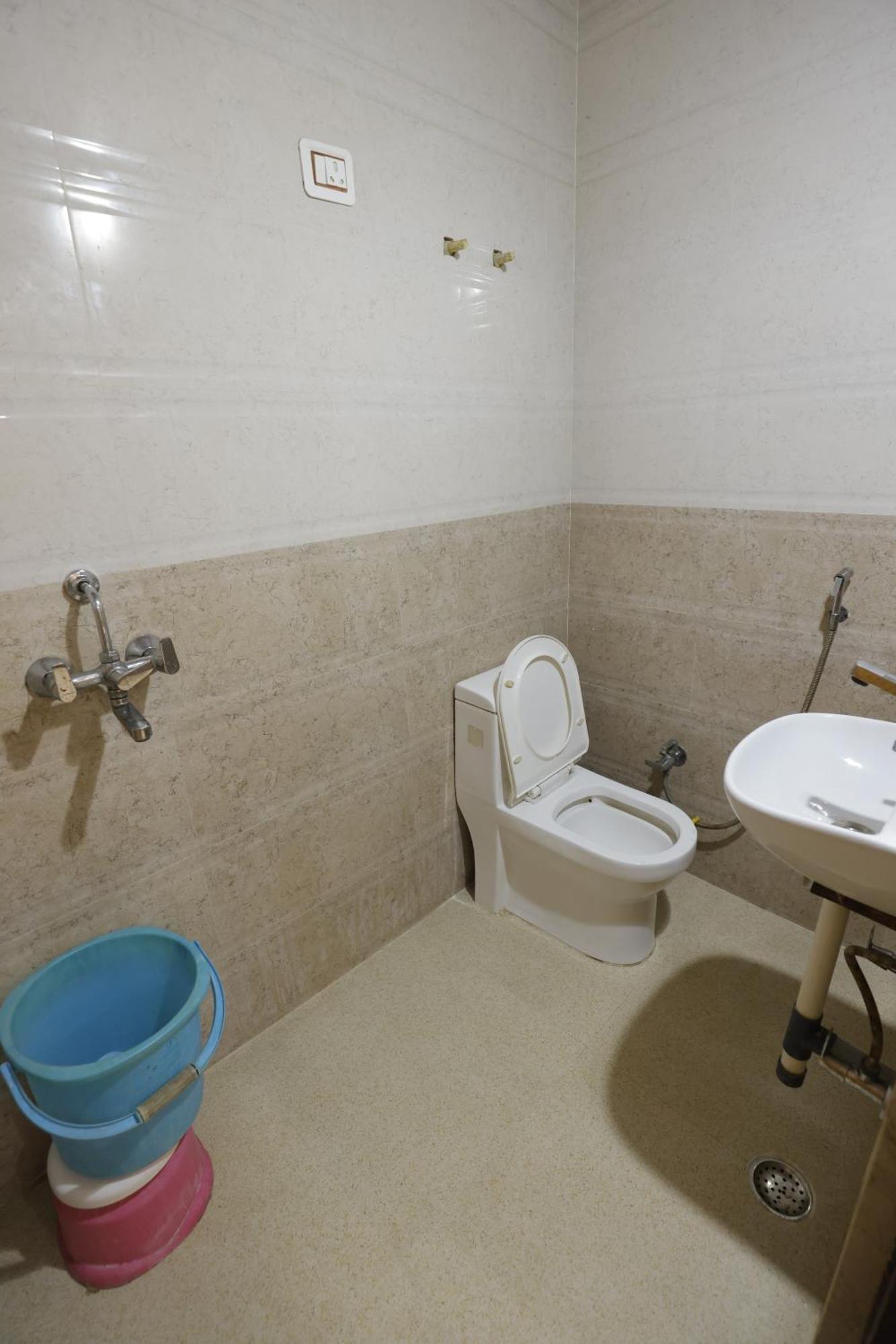Basil Inn Home Stay Walking Distance From Taj Mahal Agra Agra  Exterior photo